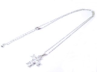 �\���ˁ@�N���X�E�y���_���g�@�L���[�r�b�N�W���R�j�A�̃y���_���g