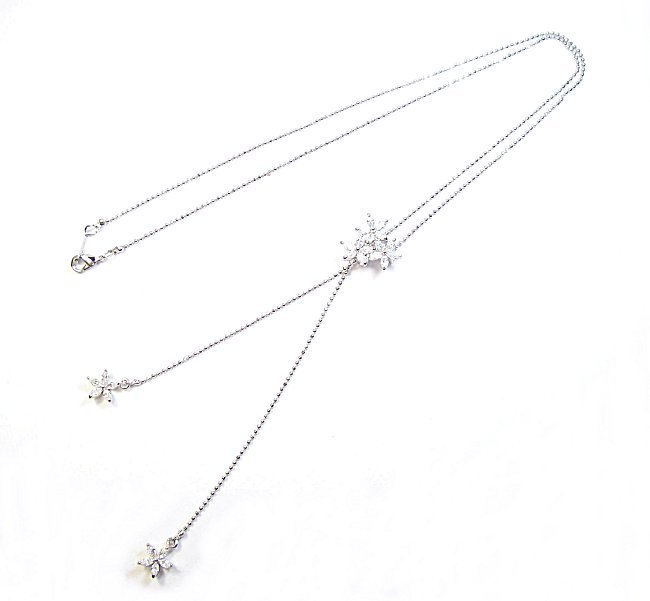 �L���[�r�b�N�W���R�j�A�̃y���_���g�@�t�����[���`�[�t