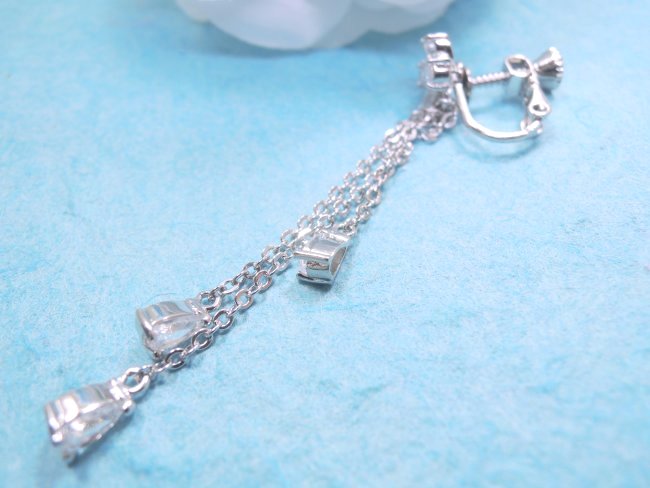 �t�����[���`�[�t�@�C�������O�@�L���[�r�b�N�W���R�j�A�E�A�N�Z�T���[