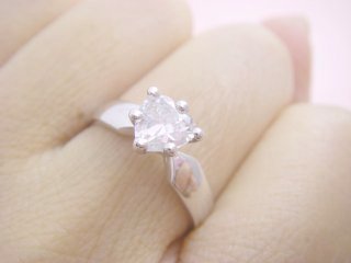 �n�[�g�V�F�C�v�@�L���[�r�b�N�W���R�j�A�@�����O