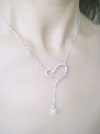 �I�[�v���n�[�g�@�L���[�r�b�N�W���R�j�A�@�y���_���g�E�l�b�N���X