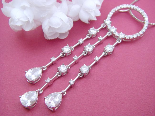 CZ�@SV�L���[�r�b�N�W���R�j�A�@�y���_���g