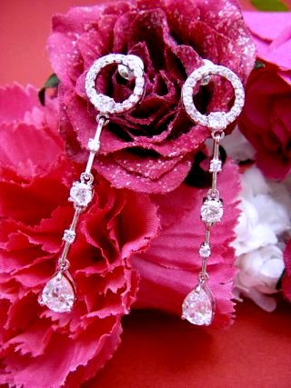 CZ�@SV�L���[�r�b�N�W���R�j�A�@�N���X�̃s�A�X