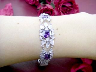 �S�[�W���X�ȃu���X���b�g�@�L���[�r�b�N�W���R�j�A�E�A�N�Z�T���[