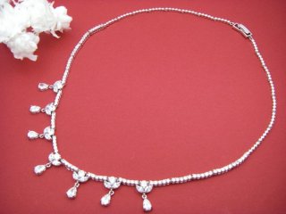 CZ�@�L���[�r�b�N�W���R�j�A�@�l�b�N���X