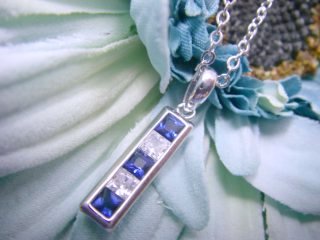 �y���_���g�@�L���[�r�b�N�W���R�j�A�E�A�N�Z�T���[