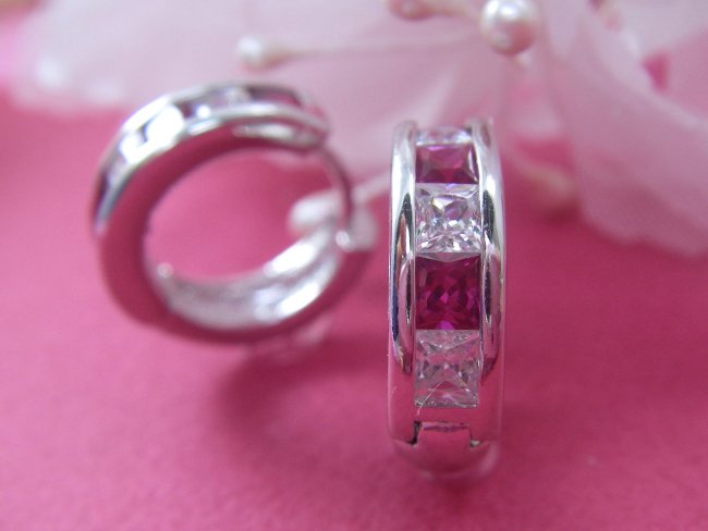 �t�[�v�E�s�A�X�@�L���[�r�b�N�W���R�j�A�E�A�N�Z�T���[