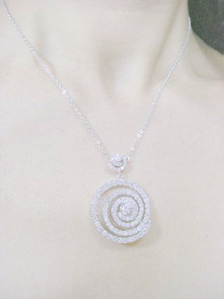 �L���[�r�b�N�W���R�j�A�@�y���_���g