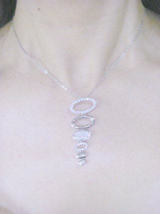 CZ�@SV�L���[�r�b�N�W���R�j�A�@�y���_���g