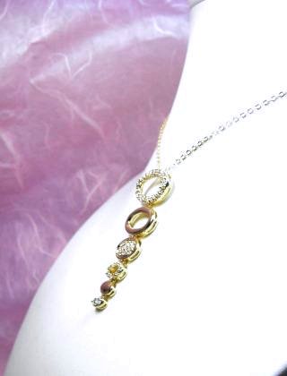 CZ�@SV�L���[�r�b�N�W���R�j�A�@�y���_���g