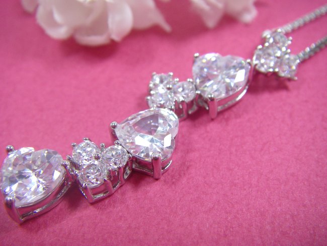 CZ�@SV�L���[�r�b�N�W���R�j�A�@�n�[�g�@�y���_���g