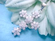 �N���X�y���_���g �\���ˁ@�y���_���g