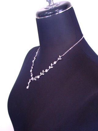 �L���[�r�b�N�W���R�j�A�E�A�N�Z�T���[�@�t�����[���`�[�t�@�l�b�N���X