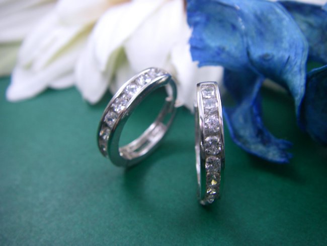 �t�[�v�s�A�X