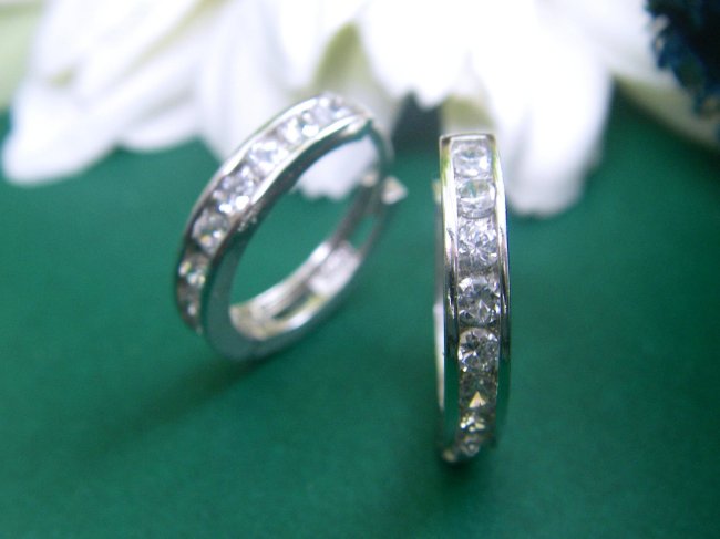 �t�[�v�s�A�X