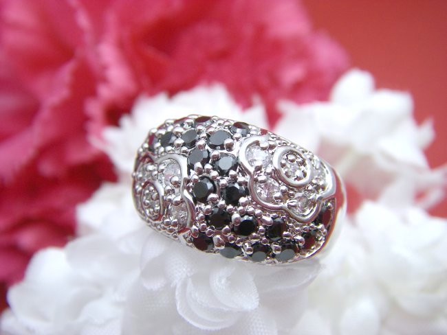 �u���b�NCZ�@�����O�@�O���}���X�E�����O