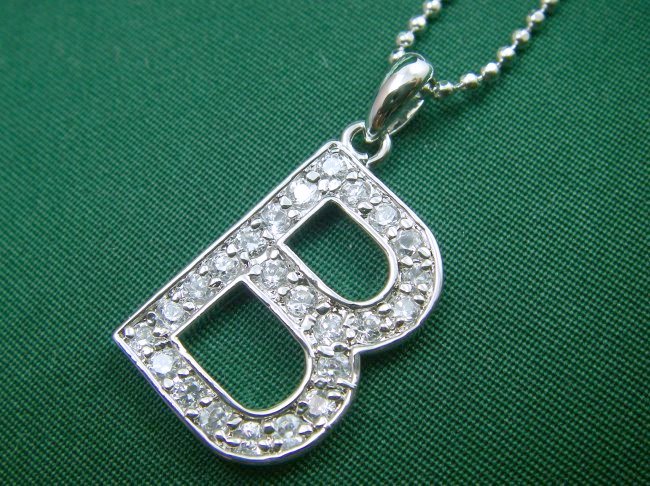 �C�j�V�����@�y���_���g�@�L���[�r�b�N�W���R�j�A�E�A�N�Z�T���[