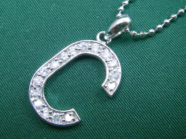 �C�j�V�����@�y���_���g�@�L���[�r�b�N�W���R�j�A�E�A�N�Z�T���[