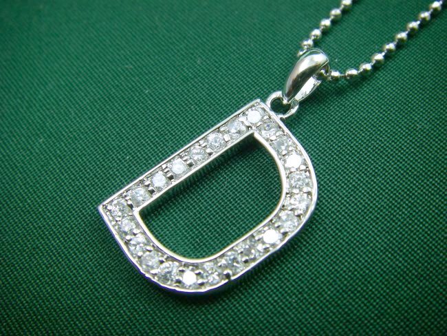 �C�j�V�����@�y���_���g�@�L���[�r�b�N�W���R�j�A�E�A�N�Z�T���[