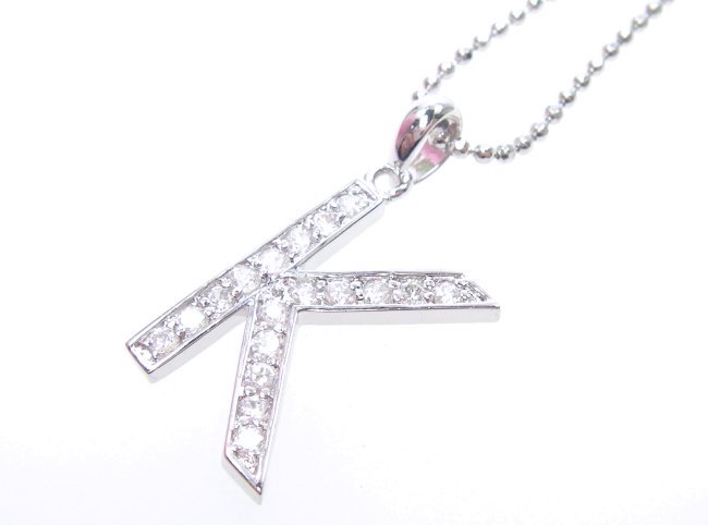 �C�j�V�����@�y���_���g�@�L���[�r�b�N�W���R�j�A�E�A�N�Z�T���[