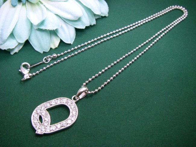 �C�j�V�����@�y���_���g�@�L���[�r�b�N�W���R�j�A�E�A�N�Z�T���[