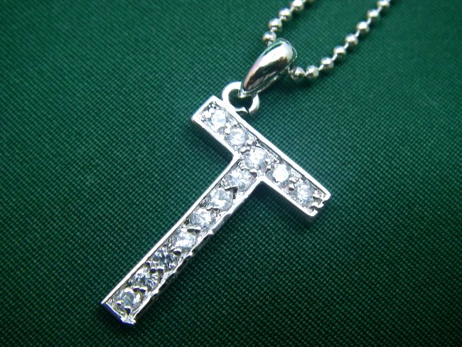 �C�j�V�����@�y���_���g�@�L���[�r�b�N�W���R�j�A�E�A�N�Z�T���[