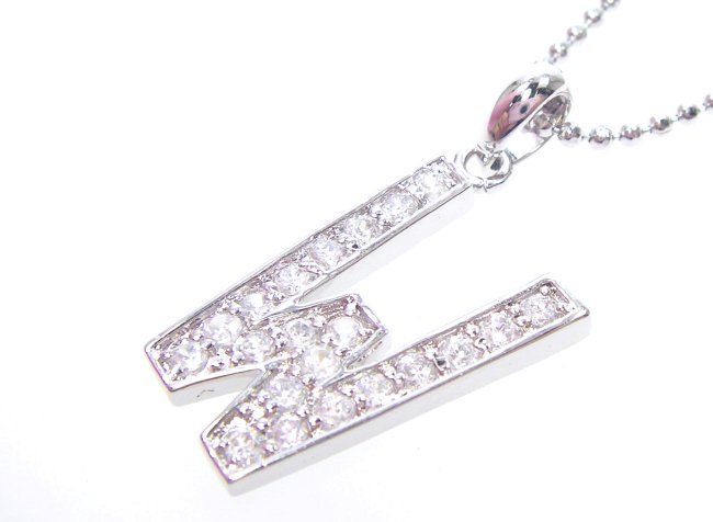 �C�j�V�����@�y���_���g�@�L���[�r�b�N�W���R�j�A�E�A�N�Z�T���[