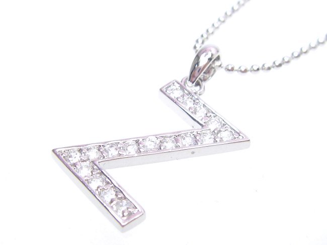 �C�j�V�����@�y���_���g�@�L���[�r�b�N�W���R�j�A�E�A�N�Z�T���[