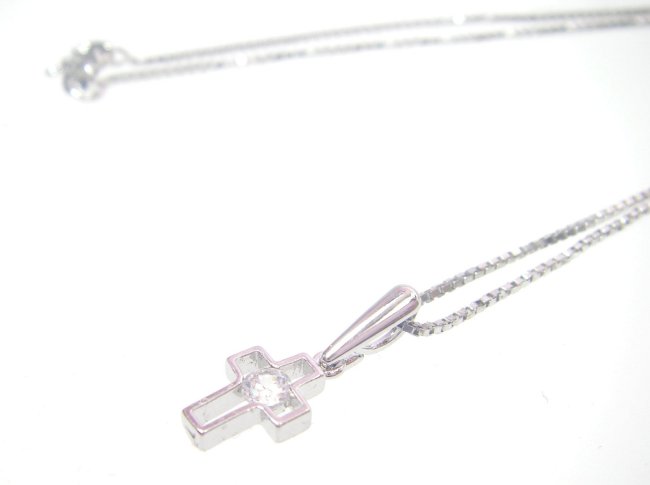 �L���[�r�b�N�W���R�j�A�̃y���_���g�@�N���X�i�\���ˁj���`�[�t