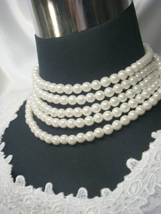 �p�[���̃l�b�N���X