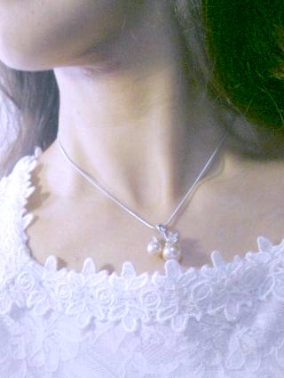 �p�[���ƃL���[�r�b�N�W���R�j�A�̃y���_���g�E�A�N�Z�T���[