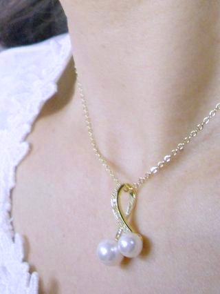 �p�[���̃y���_���g