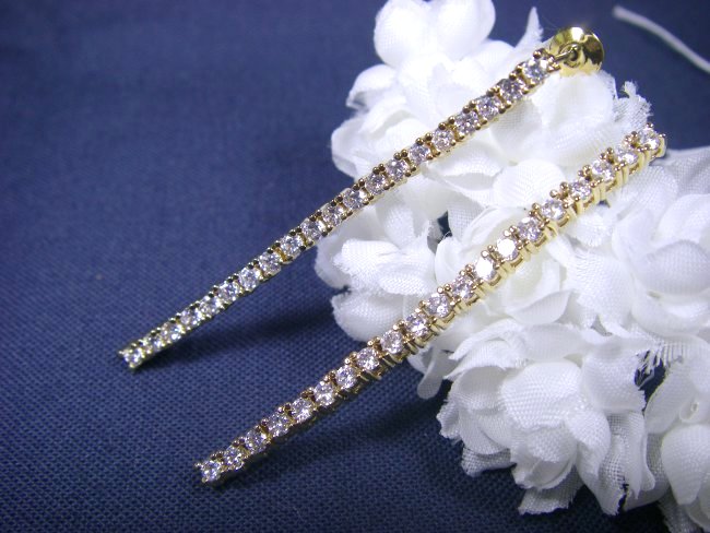 �����O�E�s�A�X�@�L���[�r�b�N�W���R�j�A