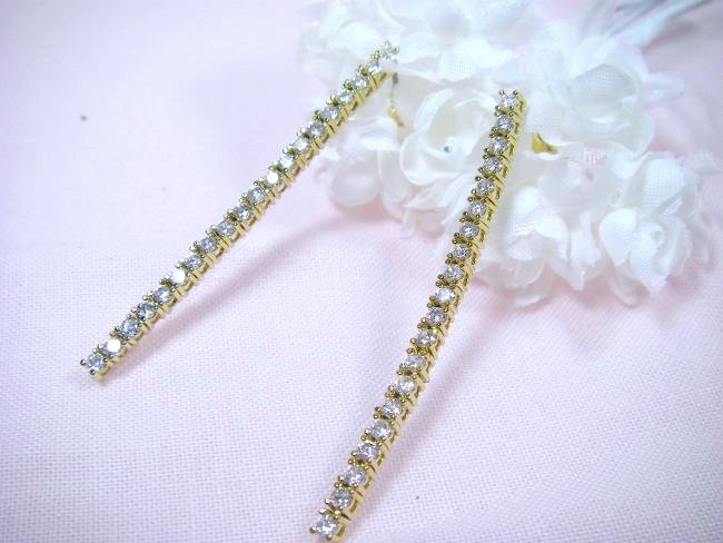 �����O�E�s�A�X�@�L���[�r�b�N�W���R�j�A