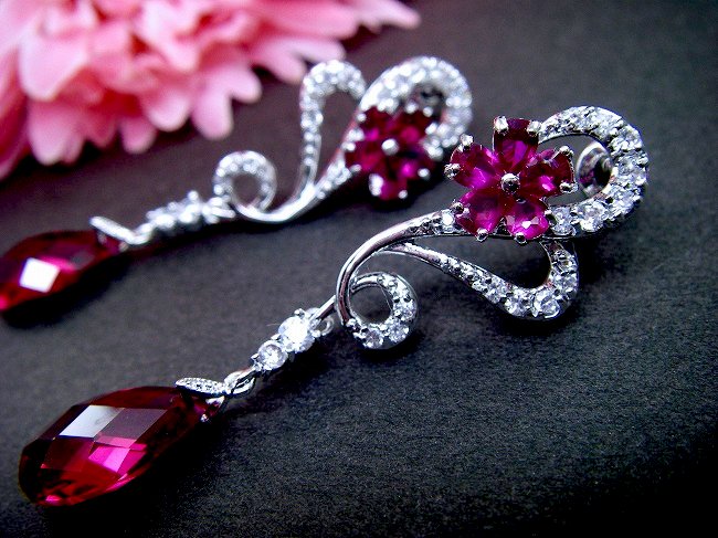 cz�A�N�Z�T���[�@���r�[�̃s�A�X