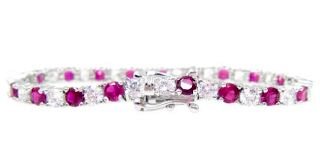 �L���[�r�b�N�W���R�j�A�ƃ��r�[�̃e�j�X�u���X���b�g