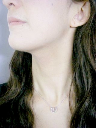 �h�C�c���E�L���[�r�b�N�W���R�j�A�̔n���E�N���X�̃y���_���g