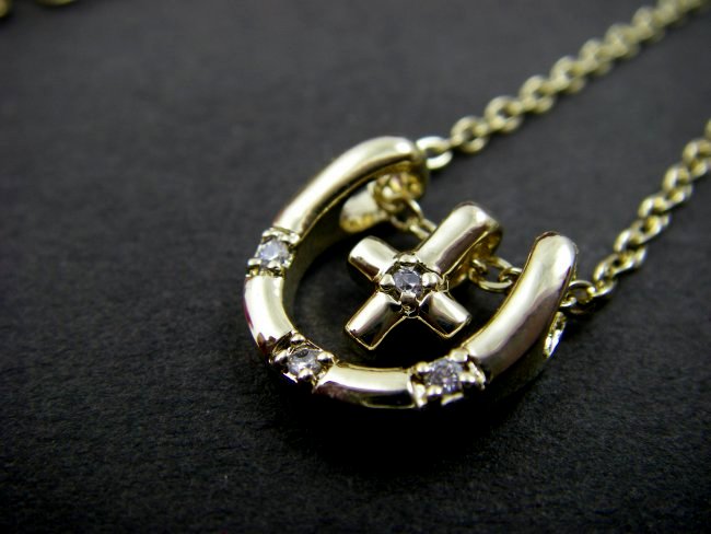 �h�C�c���E�L���[�r�b�N�W���R�j�A�̔n���E�N���X�̃y���_���g