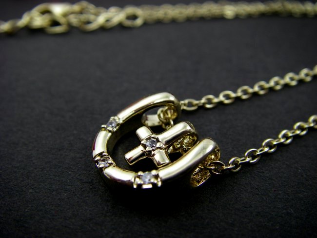 �h�C�c���E�L���[�r�b�N�W���R�j�A�̔n���E�N���X�̃y���_���g