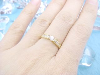 �L���[�r�b�N�W���R�j�A�̃����O�@�S�[���h