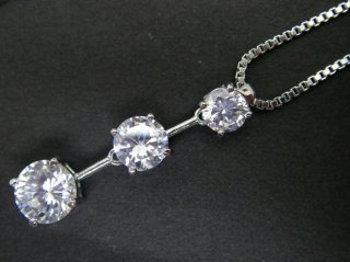 CZ�@�L���[�r�b�N�W���R�j�A�@�y���_���g�@�O�A�@�g�����W�[