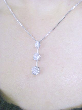 CZ�@�L���[�r�b�N�W���R�j�A�@�y���_���g�@�O�A�@�g�����W�[