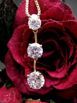 CZ�@�L���[�r�b�N�W���R�j�A�@�s�A�X�@�O�A�@�g���I�W�[