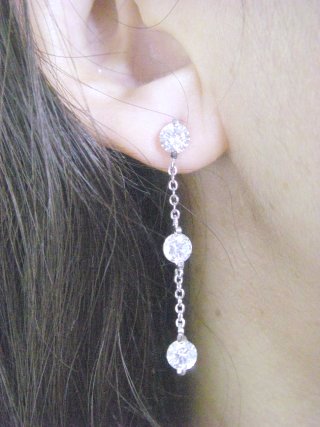 CZ�@�L���[�r�b�N�W���R�j�A�@�C�������O�@�O�A�@�g���I�W�[