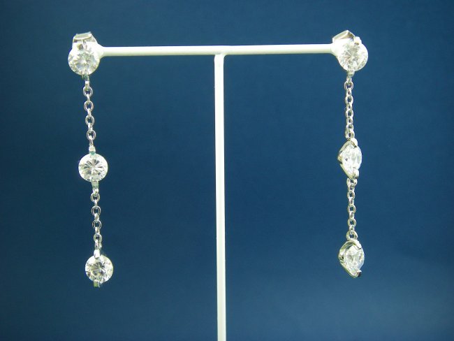 CZ�@�L���[�r�b�N�W���R�j�A�@�C�������O�@�O�A�@�g���I�W�[