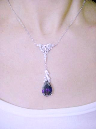 �p�[��CZ�@�L���[�r�b�N�W���R�j�A�̃l�b�N���X