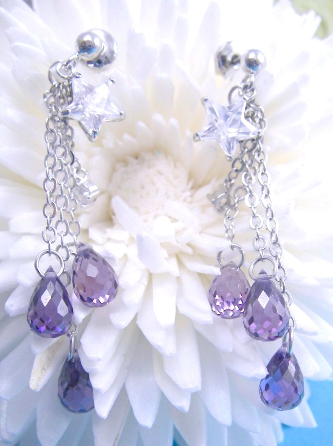 �L���[�r�b�N�W���R�j�A�E�A�N�Z�T���[�@�����`�[�t�@�����O�E�C�������O