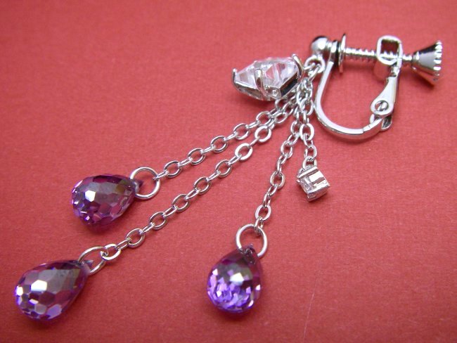 �L���[�r�b�N�W���R�j�A�E�A�N�Z�T���[�@�����`�[�t�@�����O�E�C�������O