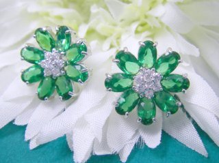 �L���[�r�b�N�W���R�j�A�E�A�N�Z�T���[�@�_���A�E�C�������O