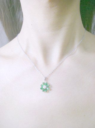 �L���[�r�b�N�W���R�j�A�E�A�N�Z�T���[�@�_���A�E�y���_���g